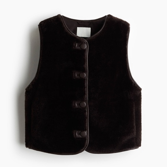 H&M Jackets & Blazers - Fluffy H&M Vest NWT
